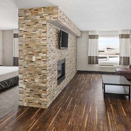 Home Inn & Suites - Swift Current Ngoại thất bức ảnh